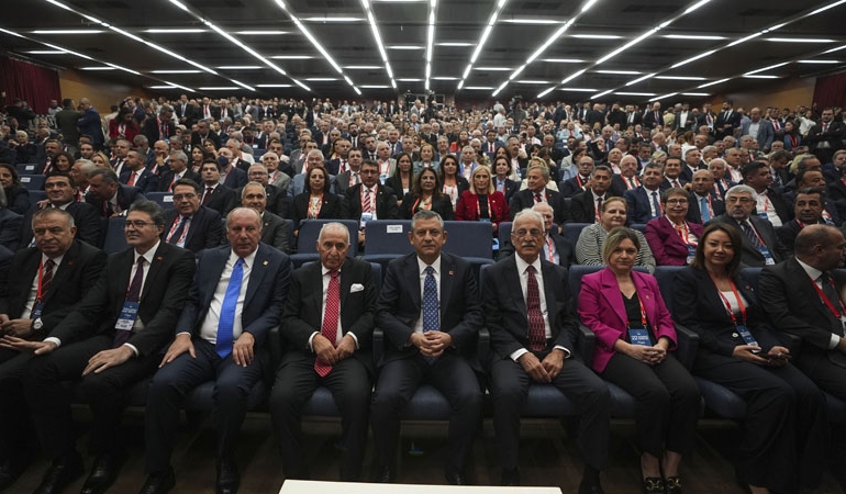 CHP kurultayında PM ve YDK belli oldu: 2 üye değişti!