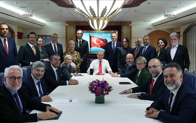 Erdoğan, ABD dönüşü konuştu: ‘Atılan çamurlarla kirletilemeyecek kadar güzeldi’