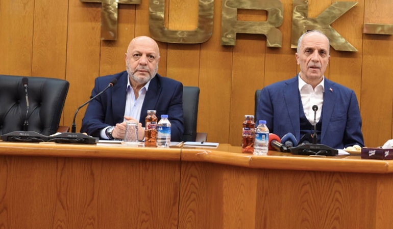 Asgari ücreti belirleme sürecinde kaos! HAK-İŞ ve TÜRK-İŞ’ten komisyon kararı…