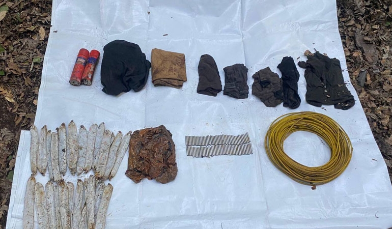 Hatay’da mağarada PKK’lı teröristlere ait patlayıcı malzemesi ele geçirildi