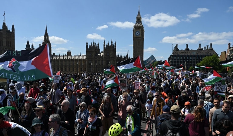 İngiltere’de ‘Filistin’ eylemi: Yaklaşık 300 kişi gözaltına alındı
