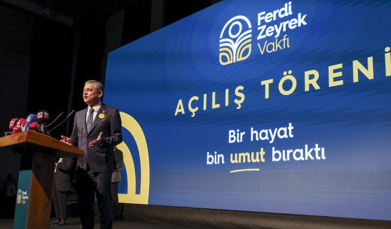 Özgür Özel, Ferdi Zeyrek Vakfı’nı açtı: İşte faaliyet alanları