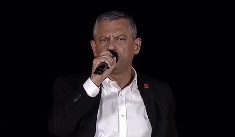 Özgür Özel’den ‘Gazze pazarlığı’ iddiası: ‘Erdoğan Trump’ın oğluyla iş tutuyor’