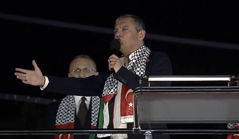 Özgür Özel’den Erdoğan’a: ‘Trump’tan randevu dilenenler İsrail zulmüne engel olamazlar’