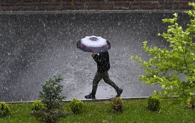Meteoroloji’den 6 bölge için sağanak uyarısı: Kuvvetli geliyor!