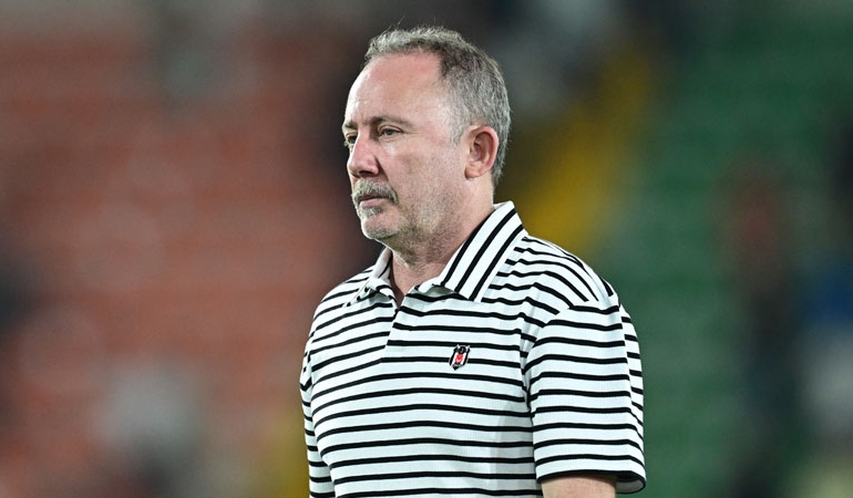 Sergen Yalçın Beşiktaş’a mağlubiyetle başladı