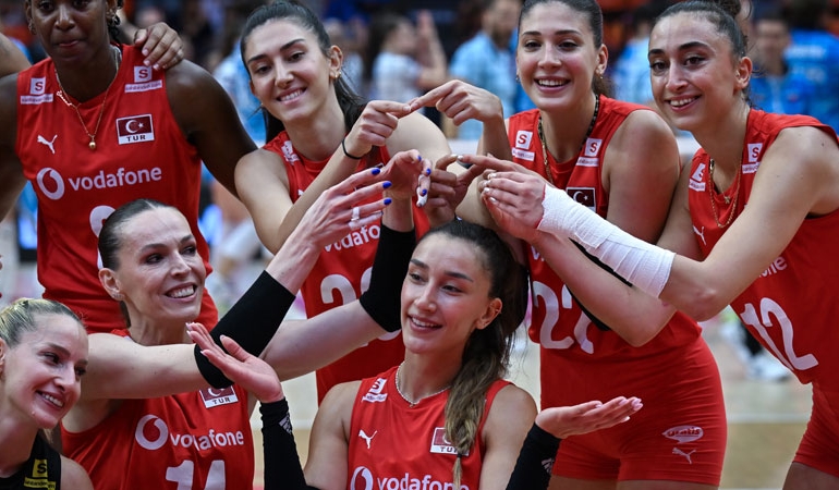 Filenin Sultanları çeyrek finalde!