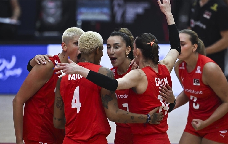 Filenin Sultanları Dünya Şampiyonası’nda yarı finalde