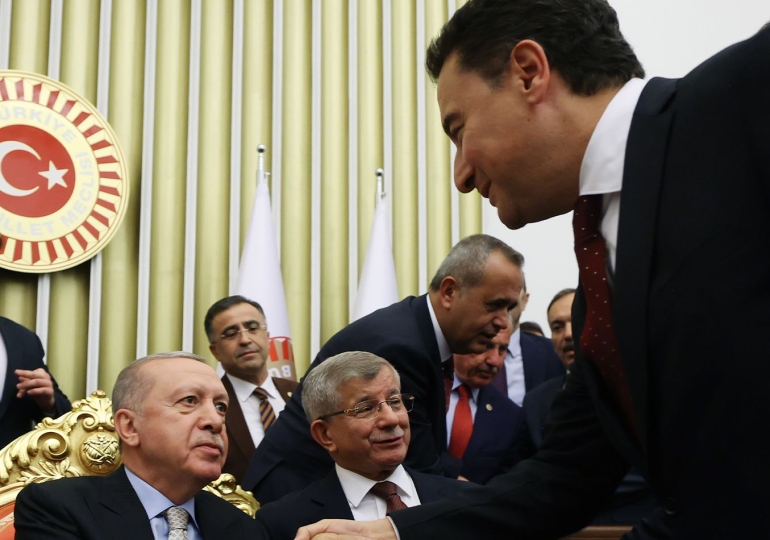 Babacan’dan AKP ile ittifaka açık kapı