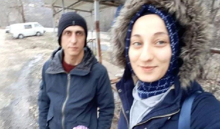 Eşini öldürdü, sosyal medyadan paylaşım yaptı!