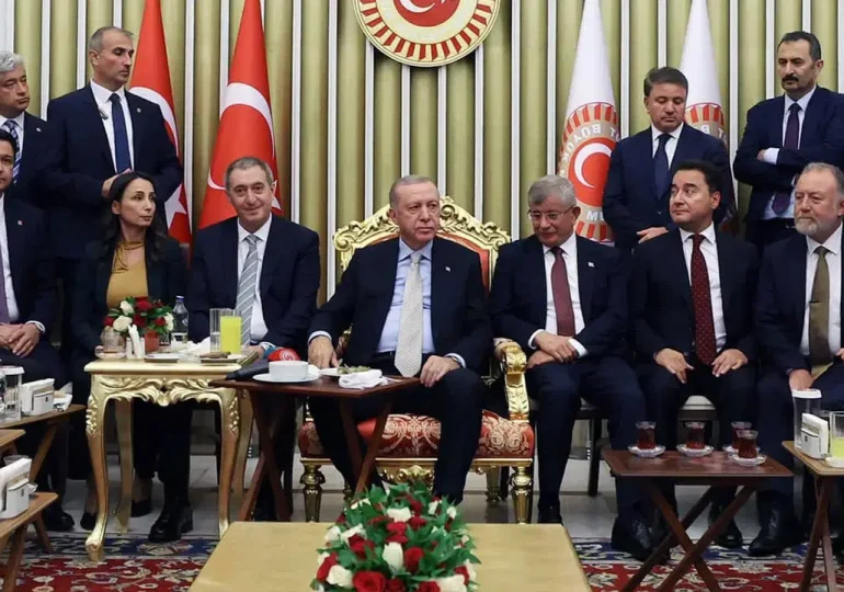 Gelecek Partisi’nden ‘Erdoğan’ açıklaması: ‘Hayra yorulmalı’