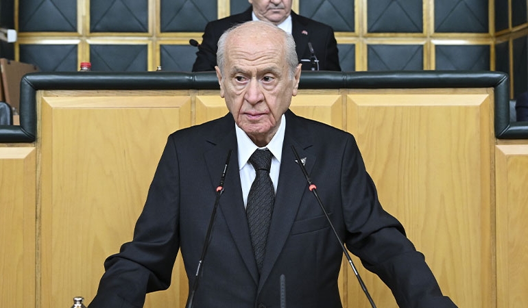 Bahçeli’den DEM Parti’ye ‘Apo’ sloganı ve ‘ceset’ tepkisi… Öcalan’a yine ‘kurucu önder’ dedi!