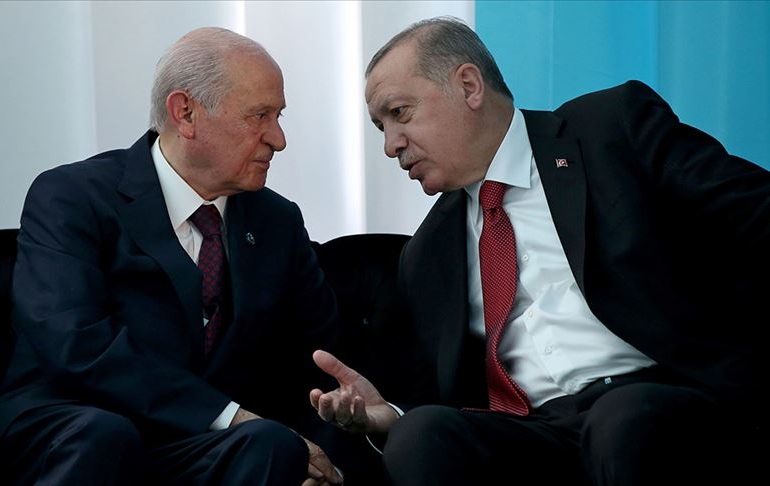 Bahçeli’den Erdoğan’a bayram hediyesi