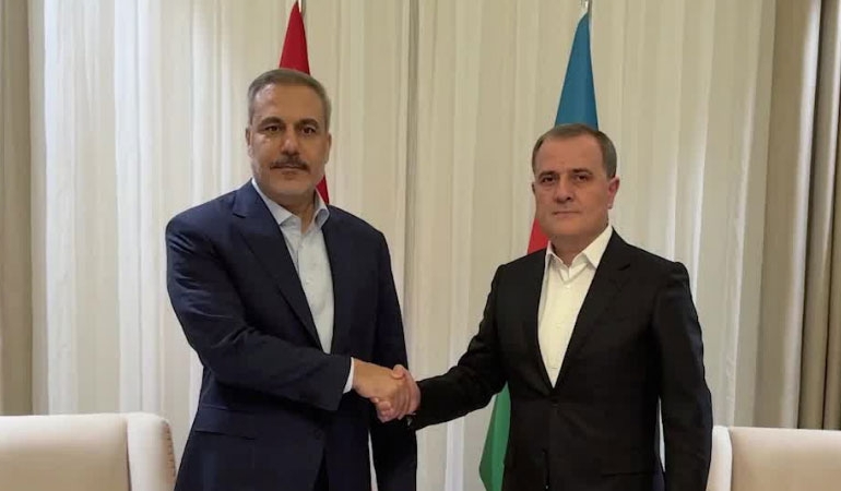 Hakan Fidan, Azerbaycanlı mevkidaşıyla görüştü
