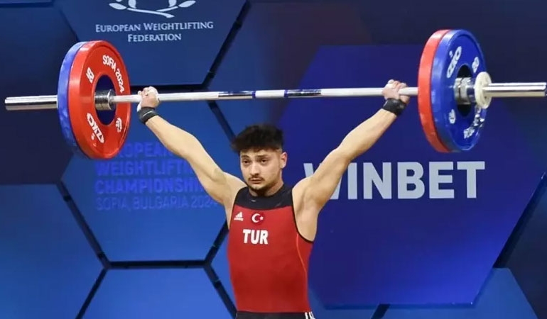 Milli halterci Mustafa Eliş, Avrupa şampiyonu oldu!