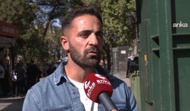 Mülakat mağduru öğretmenler MEB önünde eylem yaptı: ‘İnşaatta çalışıyorum’