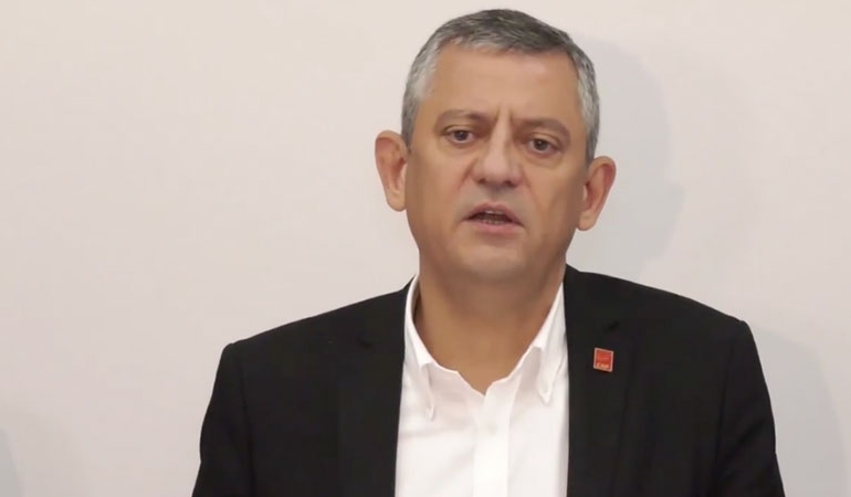 Özgür Özel ünlülere uyuşturucu operasyonuna sert çıktı… Erdoğan’a seslendi!