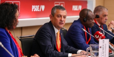 ozgur-ozel