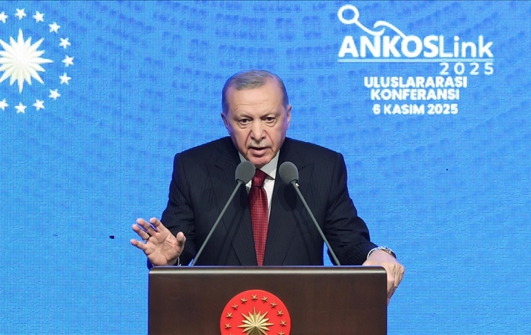 Erdoğan’dan Özgür Özel’e: ‘Biz az söyledik, o çok anlasın’