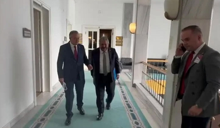 AKP ve MHP’den ’40 dakikalık’ görüşme