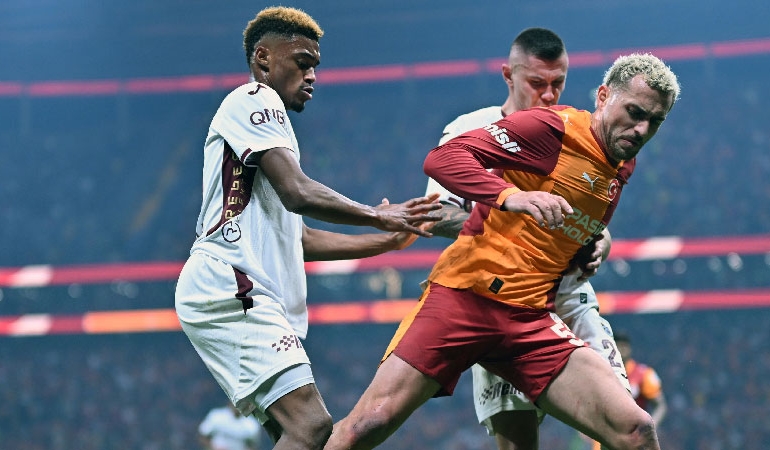 Galatasaray-Trabzonspor maçında gol sesi çıkmadı