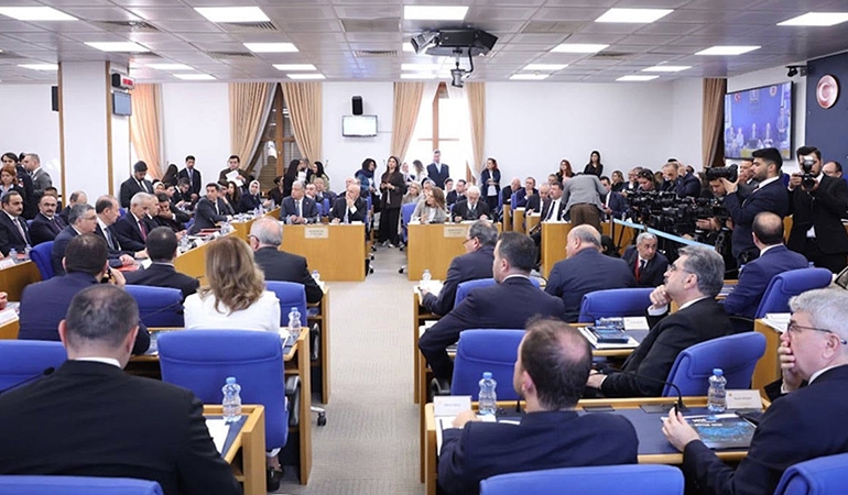 DEM Partili vekil ‘Kürt illeri’ dedi, Meclis’te ‘bölücülük’ tartışması çıktı