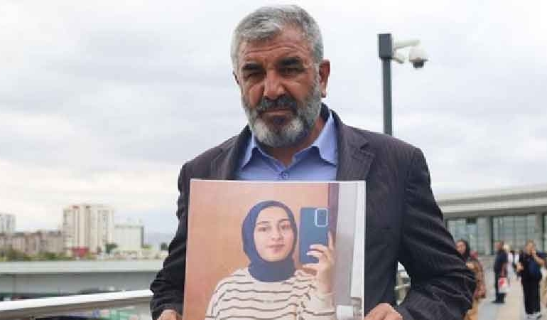 Rojin Kabaiş’in babası: ‘Atletindeki kanın başka bir kadına ait olduğu söylendi’