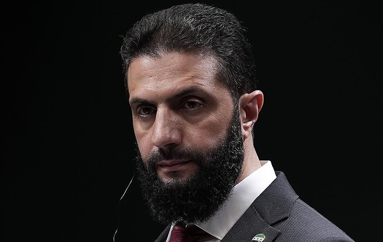Tarihte ilk: Şara ABD yolcusu