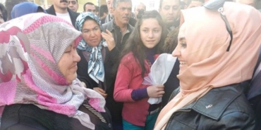 yetenekli-muzeyyen-akpye-teslim-ettim