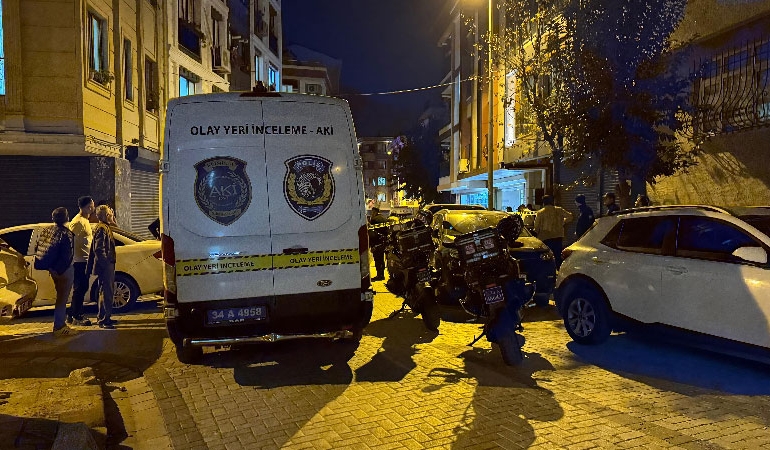 Zeytinburnu’nda silahlı kavga: Ölü ve yaralılar var