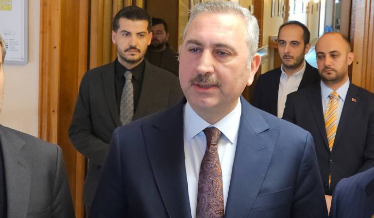 AKP açılım raporunu Meclis’e sundu: PKK için ‘müstakil ve geçici’ kanun… ‘Vatandaşlık’ vurgusu