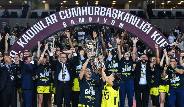 Basketbol Kadınlar Cumhurbaşkanlığı Kupası’nda şampiyon Fenerbahçe