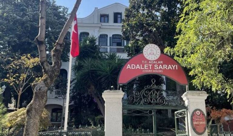 Adli emanet hırsızlığında ikinci vaka: 9 silah kayıp… Zabıt kâtibi tutuklandı