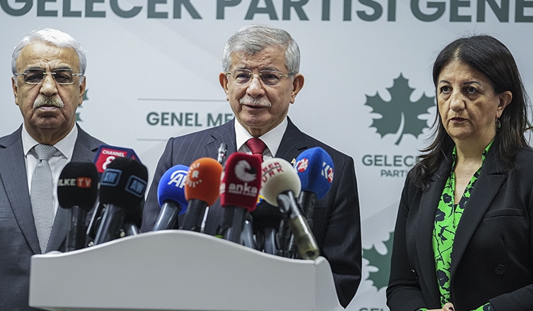 Ahmet Davutoğlu’ndan AKP’ye ‘koordinatör’ teklifi