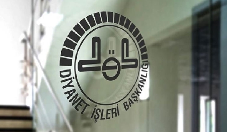 Diyanet’in hutbesinde ‘dinde aşırılık’ uyarısı