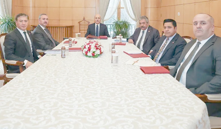 Kurtulmuş parti temsilcileriyle görüştü: İşte komisyonun yeniden toplanacağı tarih
