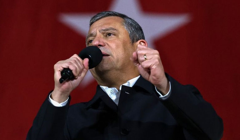 Özgür Özel, Çatalca’da AKP’nin planladığı asgari ücreti açıkladı