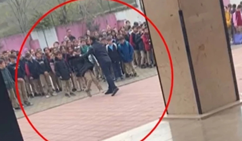 Okul müdürü öğrenciyi yakasından tutup yere savurdu!