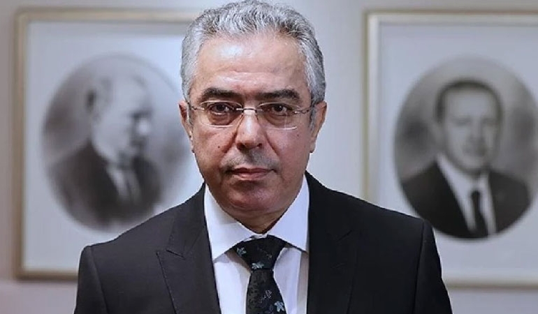 Mehmet Uçum açılım yazılarına son verdi: ‘İşlevini tamamladı’