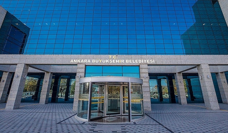 ABB konser davası: Tahliye edilen 3 kişi hakkında yakalama kararı
