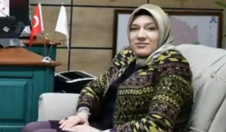 AKP’li eski kadın yönetici evinde ölü bulundu