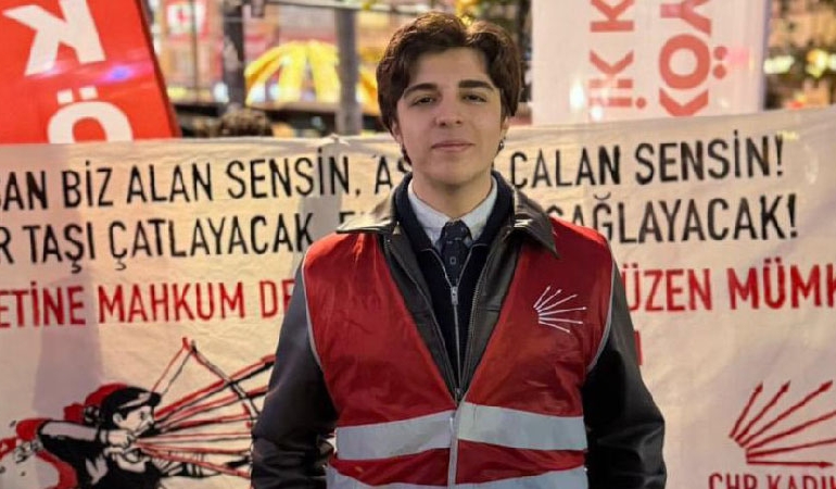 Asgari ücret protestosu nedeniyle tutuklanan Bilgekağan Şarbat hakkında tahliye kararı!
