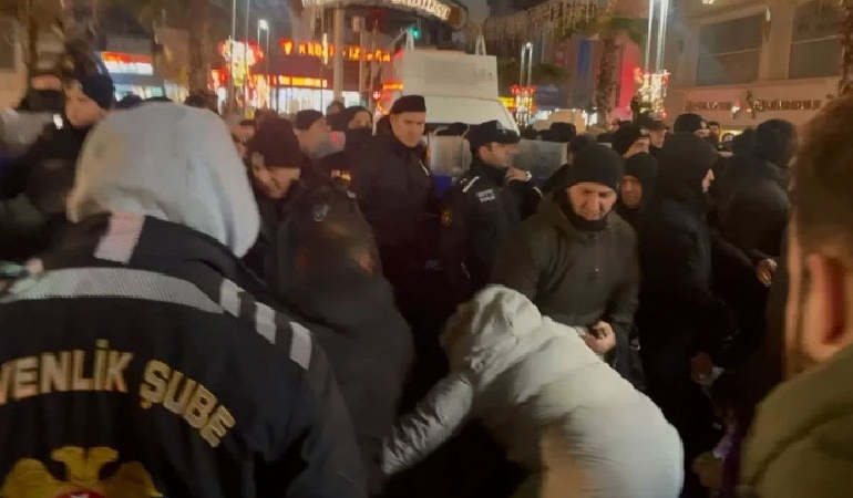 DEM Parti’den Suriye kışkırtması: Polis müdahale etti, İstanbul İl Başkanı gözaltına alındı