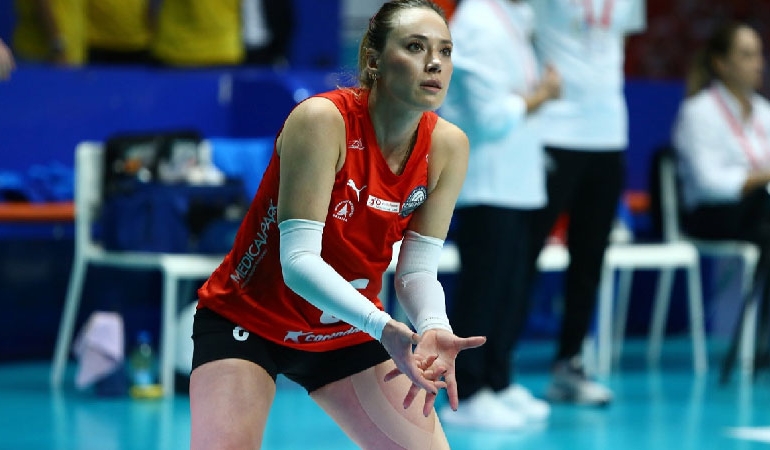 Voleybolcu Derya Çayırgan’dan ‘İmamoğlu’ iddialarına yanıt