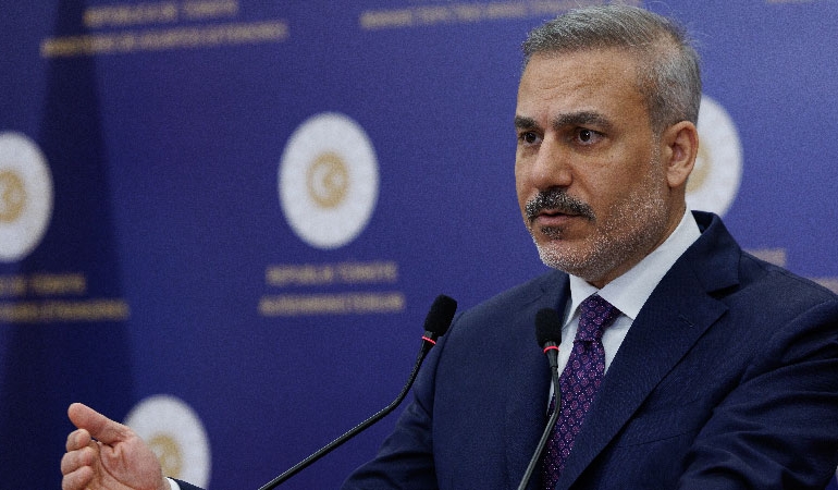 Hakan Fidan’dan YPG’ye ‘Öcalan’ çağrısı: ‘Talimatları var…’