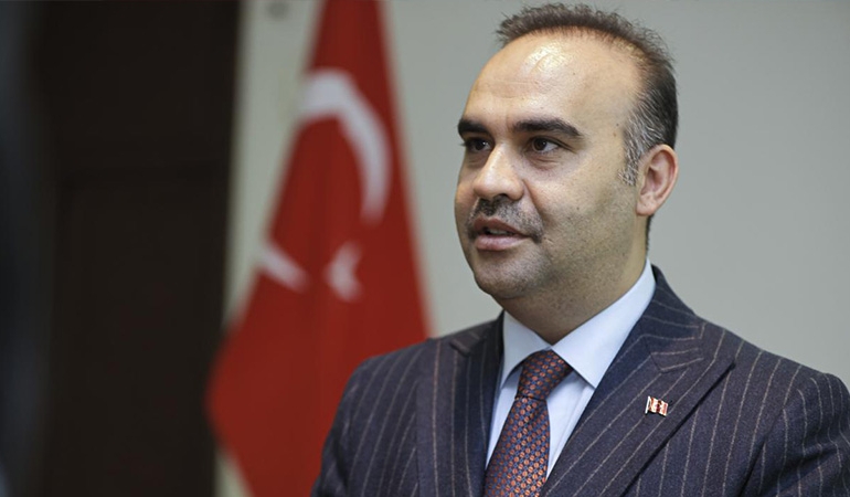 Bakan Kacır: Bilim insanları, rotayı ülkemize çeviriyor