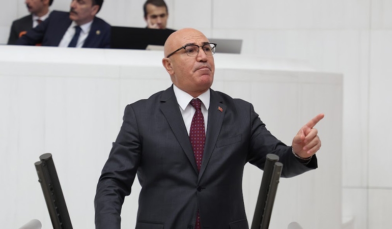 CHP’li Mahmut Tanal: Ne mutlu Türk milletinin eşit yurttaşıyım diyen herkese