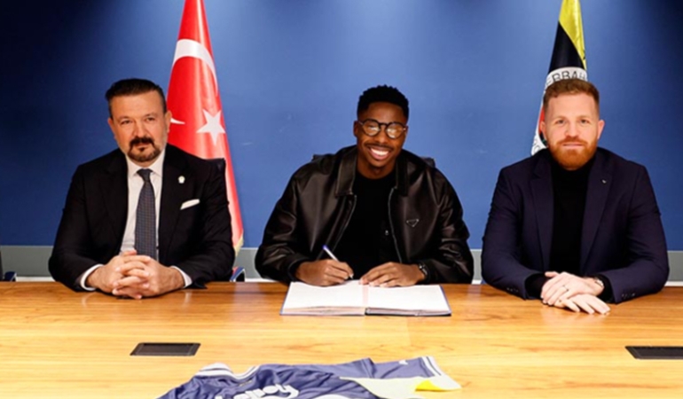 Fenerbahçe, Anthony Musaba’yı resmen duyurdu