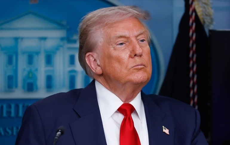 Trump’tan İran’a tehdit: ‘Çok sert şekilde vuracağız’