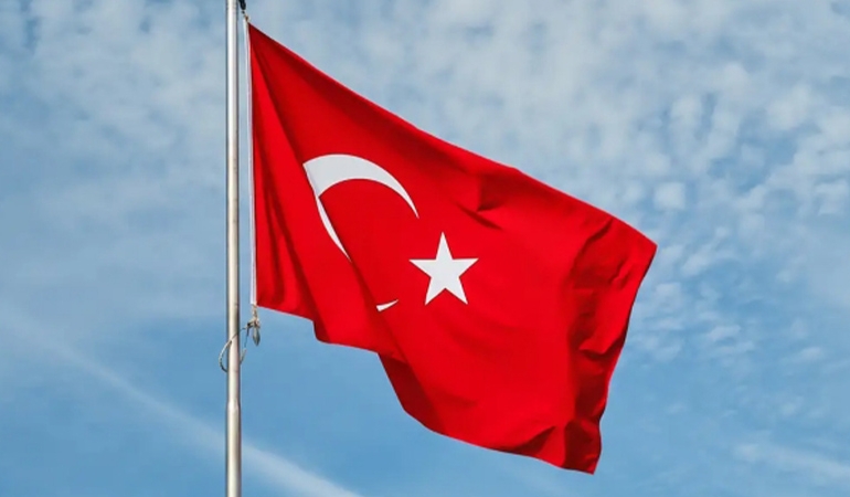 Iğdır’da Türk bayrağına saygısızlık!